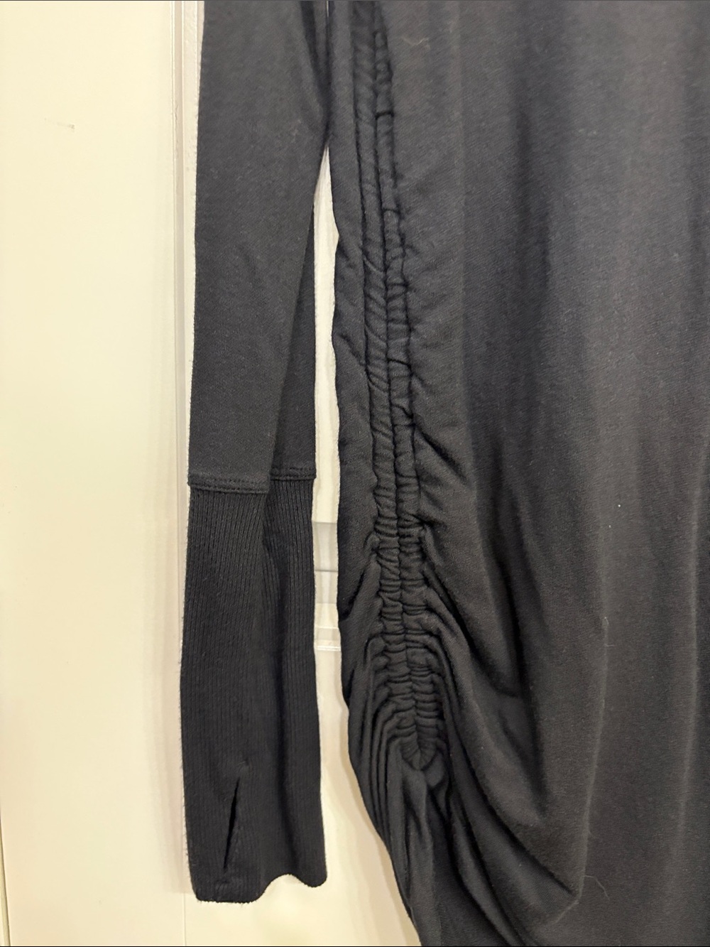 Athleta Black Long Sleeve Side-Ruched Crew Top - Picture 4 of 9